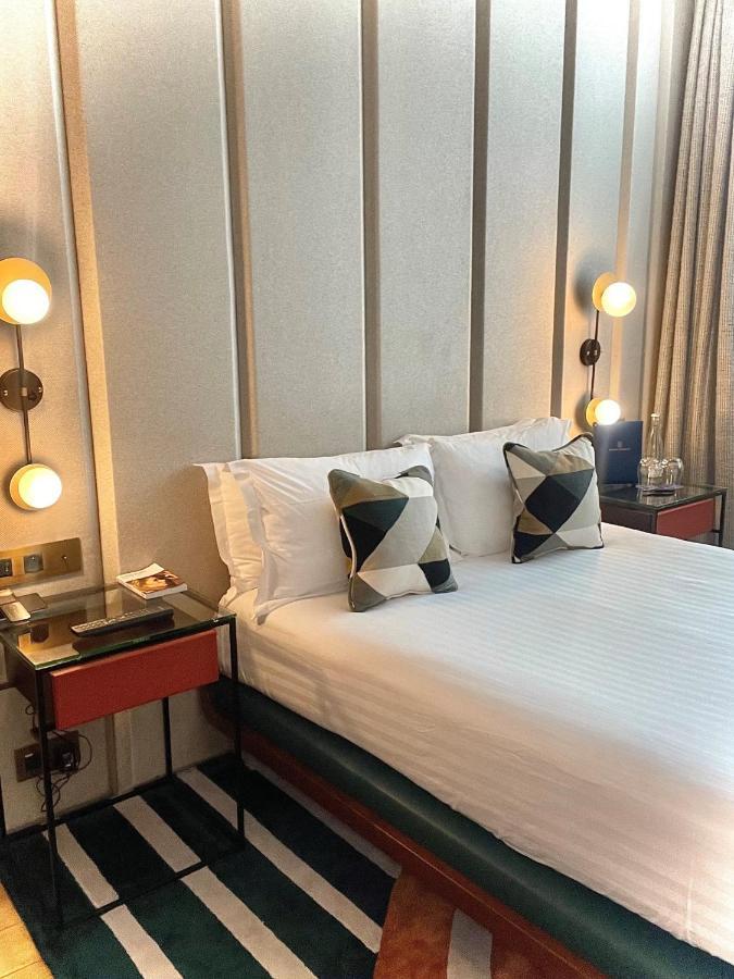 麦森博瑞固特酒店 巴黎 外观 照片 A bedroom at the hotel