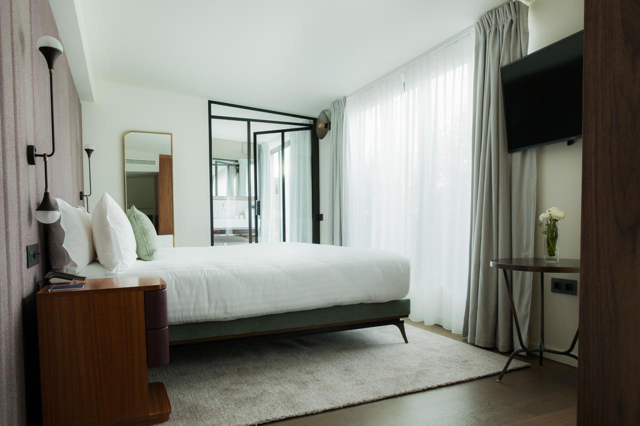 麦森博瑞固特酒店 巴黎 外观 照片 A bedroom at the hotel