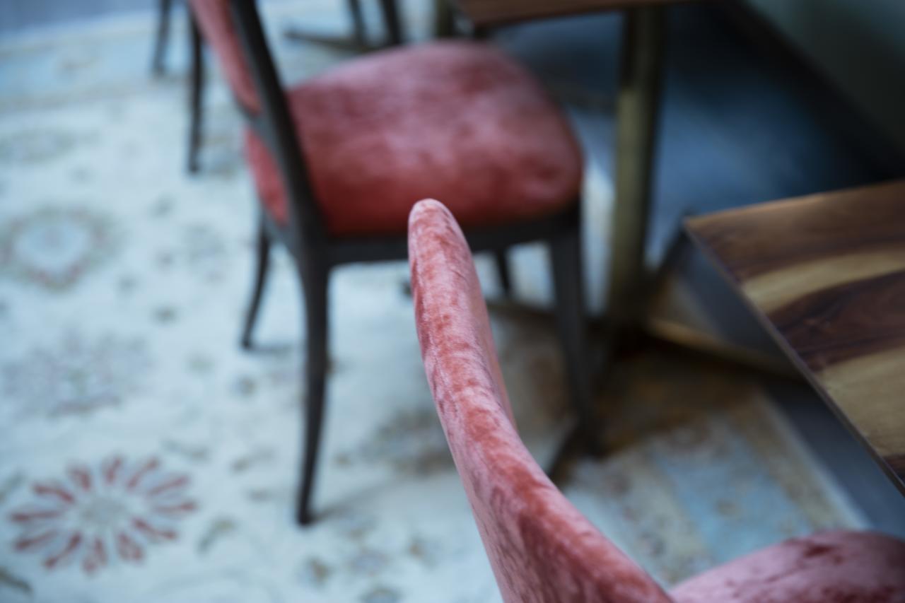 麦森博瑞固特酒店 巴黎 外观 照片 Detail of a chair